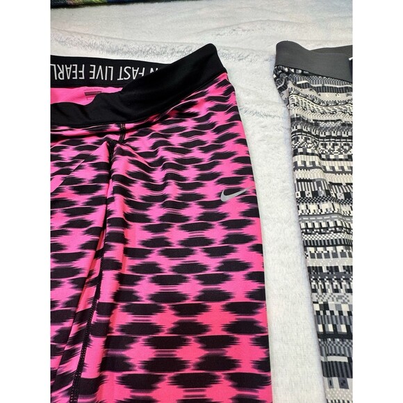 Nike Pro Size S Lot Of 2 Running Tights Pants Lightweight Patterned BRIGHT Pink - Picture 7 of 11